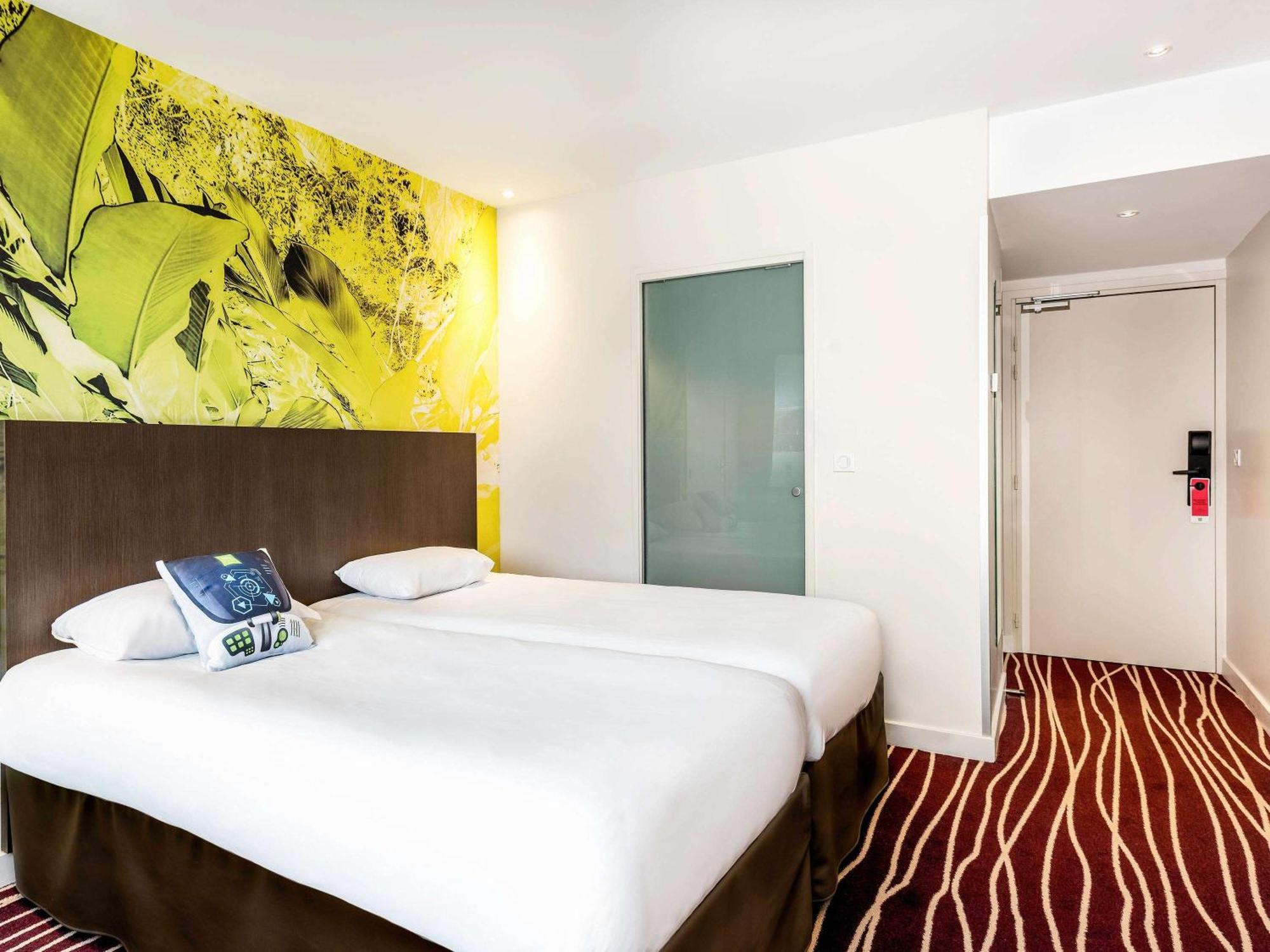 Hotel Ibis Styles Saint Julien En Genevois Vitam 3*