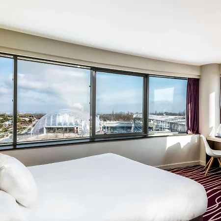 Ibis Styles Saint Julien En Genevois Vitam Neydens Exterior photo